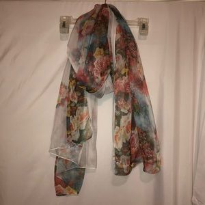 Floral Print Scarf/Wrap
